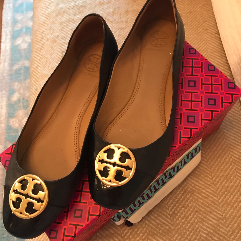 Brand new Tory Burch Navy Blue Flats